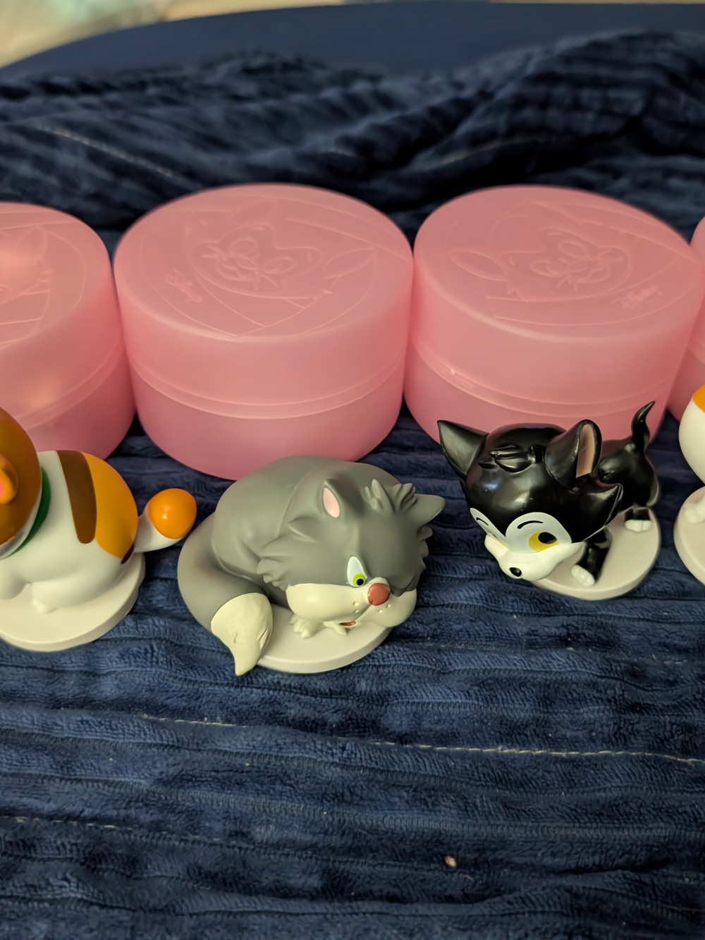 4 Disney Cat Figures Set